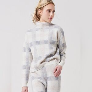 Naadam Cashmere Checkered Jacquard Turtleneck Sweater